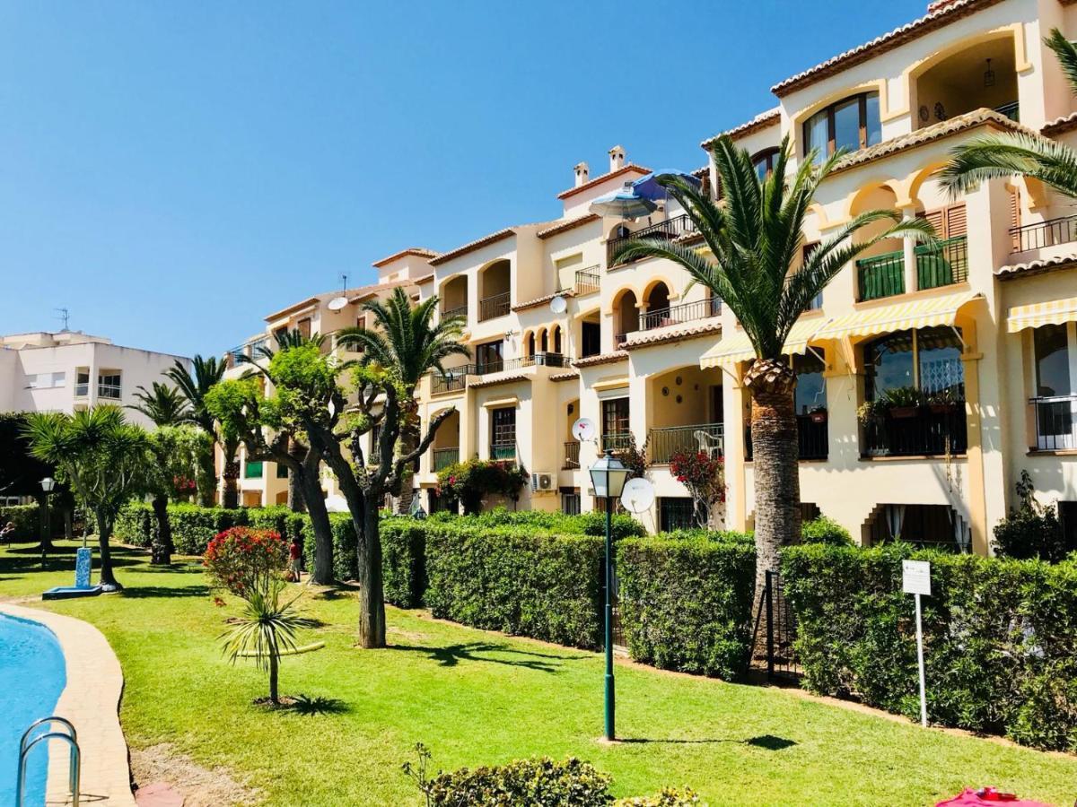 Bungavilla House in La Isla Jávea Esterno foto